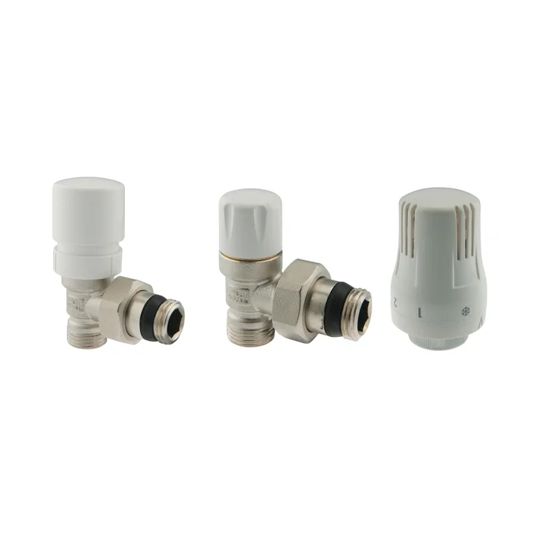 Kit composto da valvola e detentore ad angolo + testa termostatica